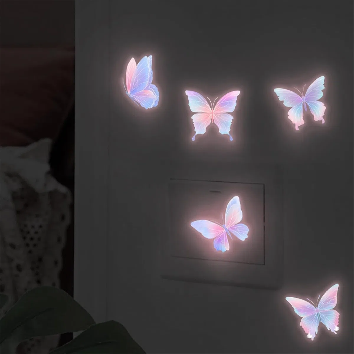 Naklejki ścienne fluorescencyjne motyl dekoracja do sypialni, samoprzylepne ozdoby na ścianę, naklejki do pokoju dziecka, salonu, biura, 2pcs, 2pcs
